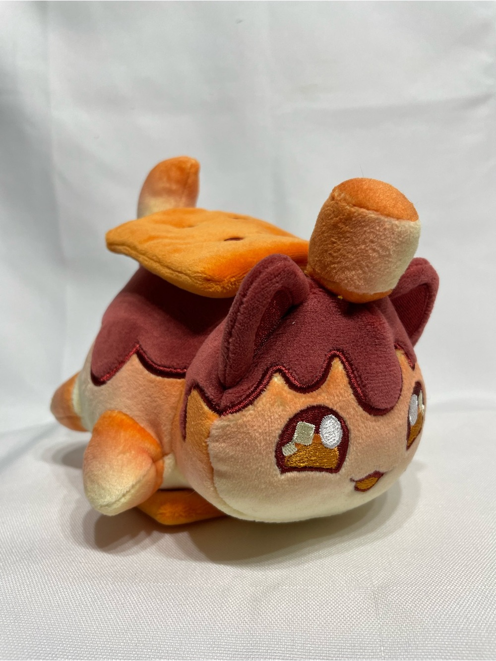 6” Aphmau MeeMeows Mystery Plush Series 7 S’mores Cat Carnival Treats collection